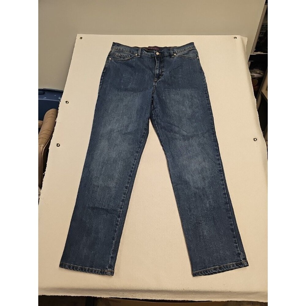 Gloria Vanderbilt Amanda High Rise Straight Leg Jeans Medium Wash Blue Size 16